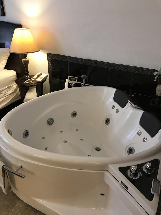 Gold Pan Lodge Quincy Екстер'єр фото