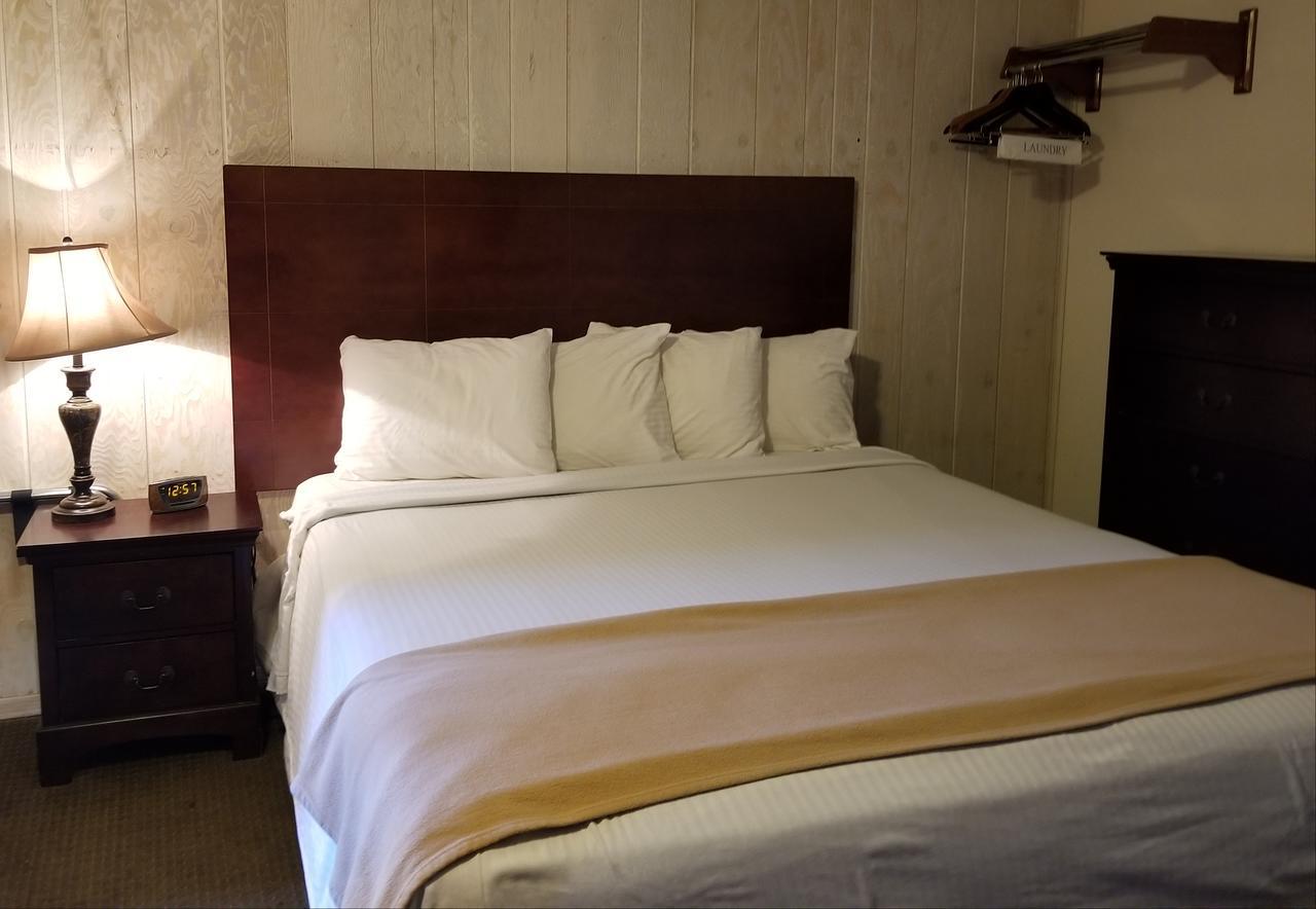 Gold Pan Lodge Quincy Екстер'єр фото